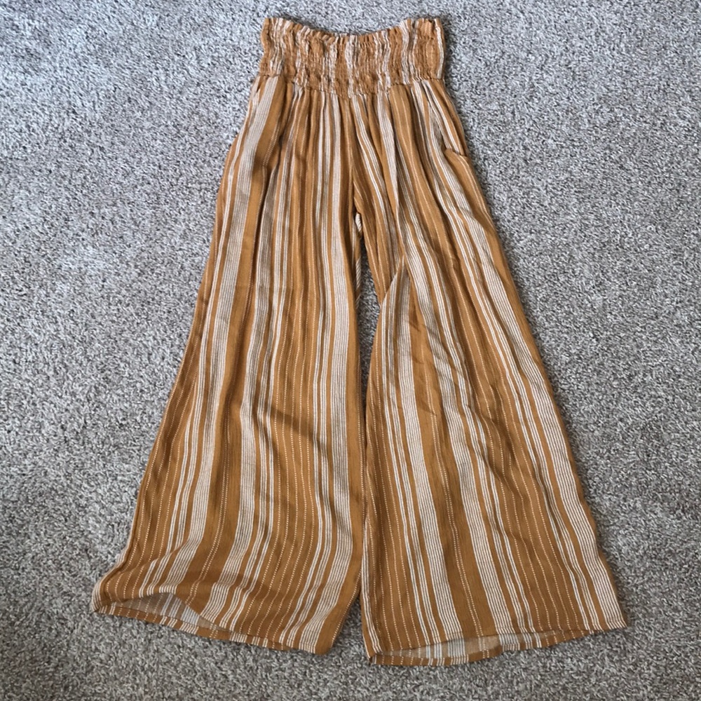 Yellow and white striped pant